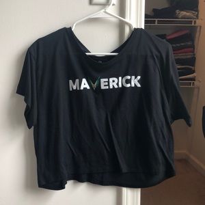 “Maverick” Cropped Graphic Tee